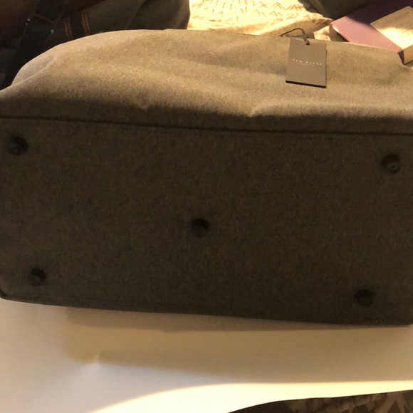 Ted Baker Cheetz Duffle Holdall Bag - Picture 6 of 8